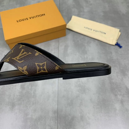 Louis Vuitton Sandals